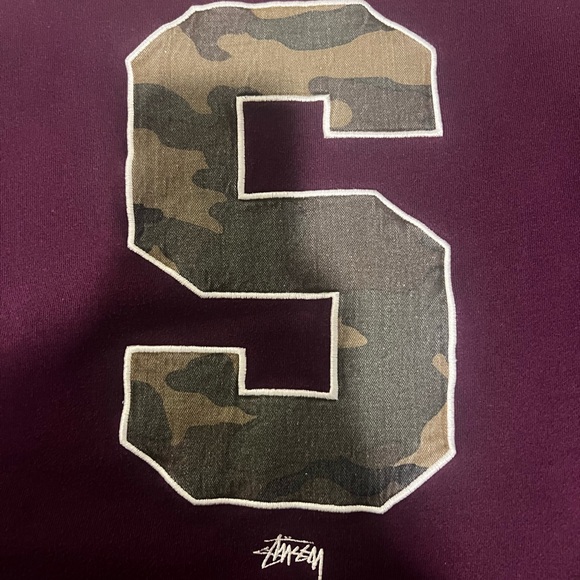 Stussy Men's Burgundy Sweater with Camouflage 'S' - Picture 2 of 6